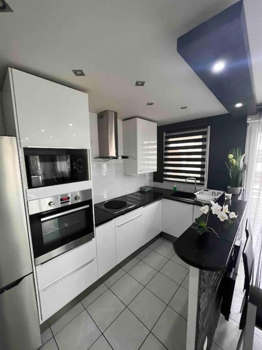 Tres Bel Appartement Entre Paris Et Disneyland Льон Екстериор снимка