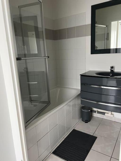 Tres Bel Appartement Entre Paris Et Disneyland Льон Екстериор снимка